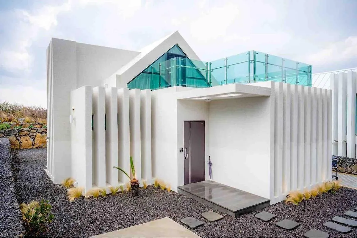 Jeju Island Ocean Wave Panpo Villa