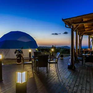  Holiday home Starlight Glamping